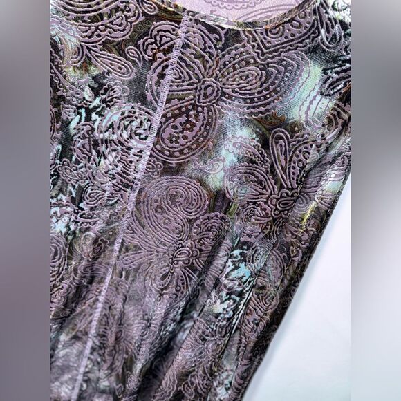 SnoSkins Tie Dye Velvet burnout Paisley floral size Medium EUC - Picture 2 of 6